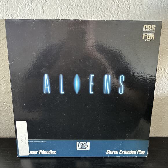 LASERDISC Other - Aliens (1986) LASERDISC (2-disc Set) CBS FOX VIDEO, Starring Sigourney Weaver